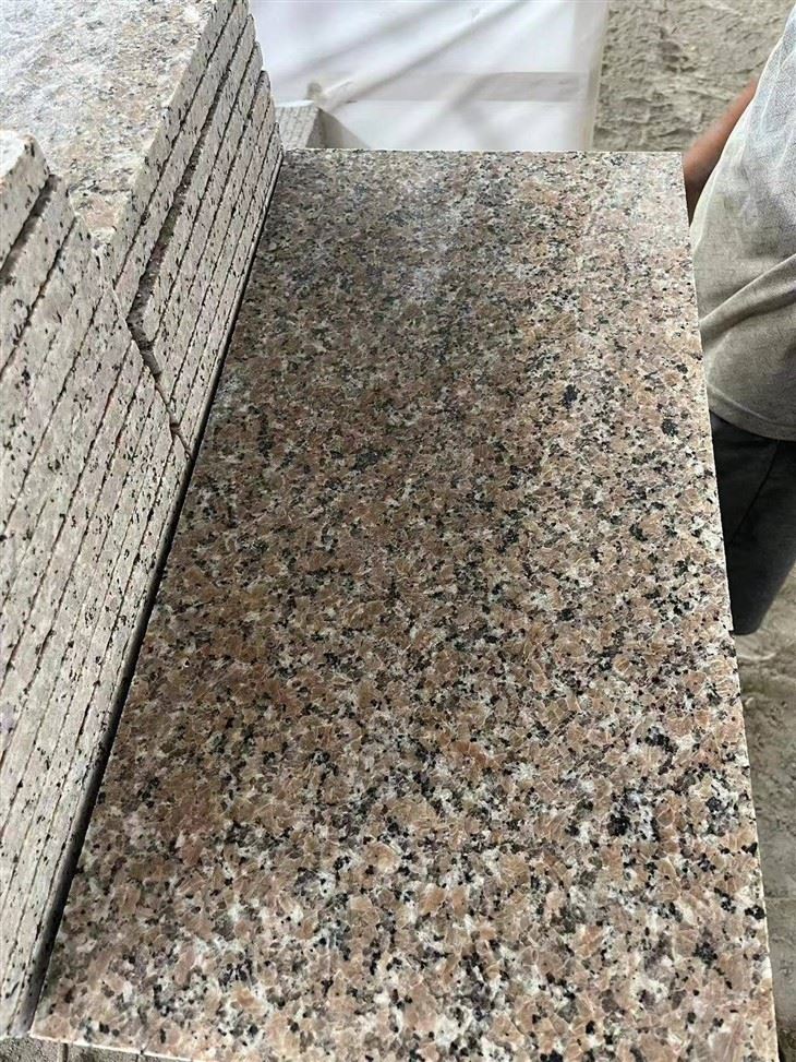 जी636 पिंक ग्रेनाइट फर्श और ट्रेड के लिए सबसे सस्ता है